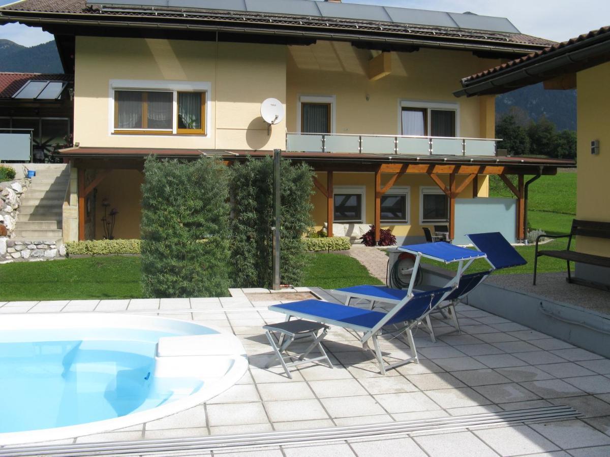 Ferienwohnung Alpenblick Хермагор Екстериор снимка